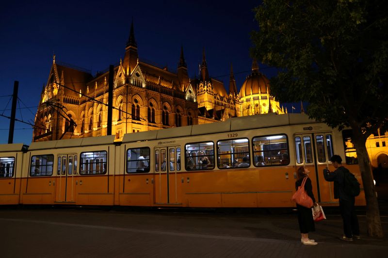 Hungary's parliament backs 2025 budget plan, deficit target seen at risk