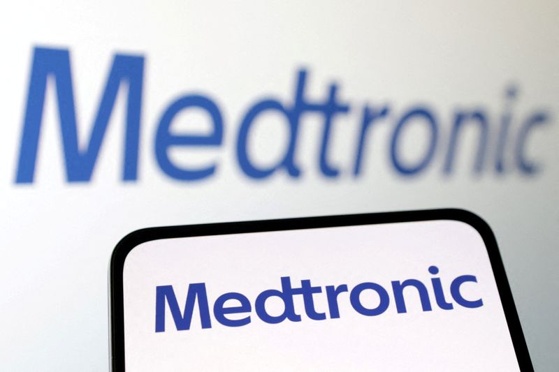 Medtronic's diabetes device sales drive profit beat but surgical unit lags