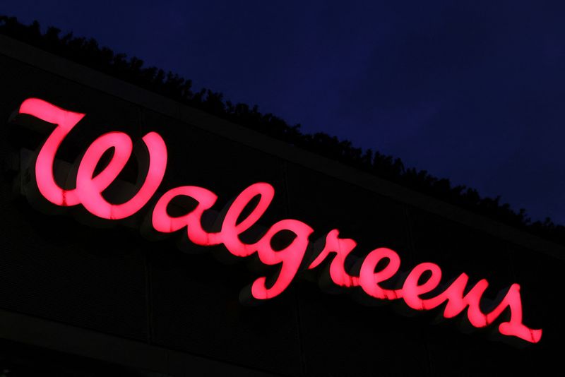 Walgreens to pay $595 million to settle COVID test contract dispute
