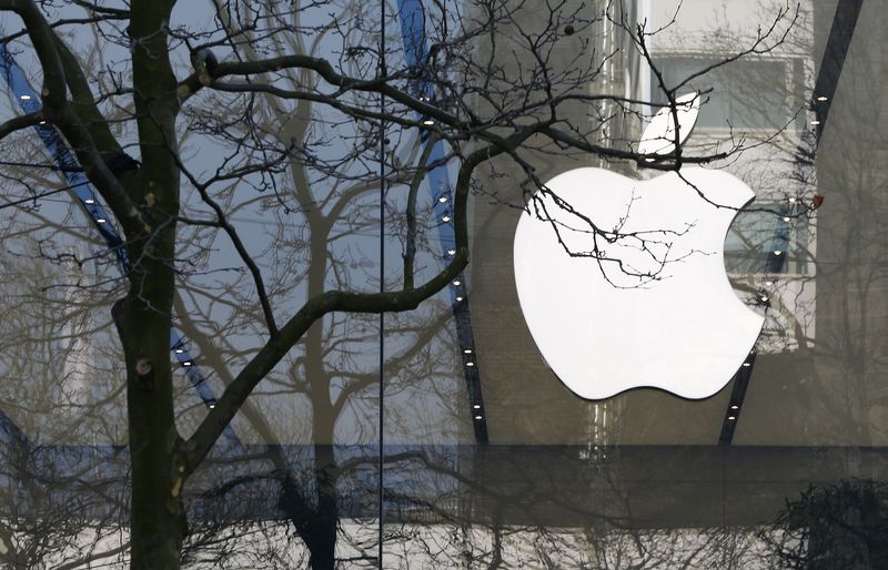 US judge rules Apple violated order to reform App Store