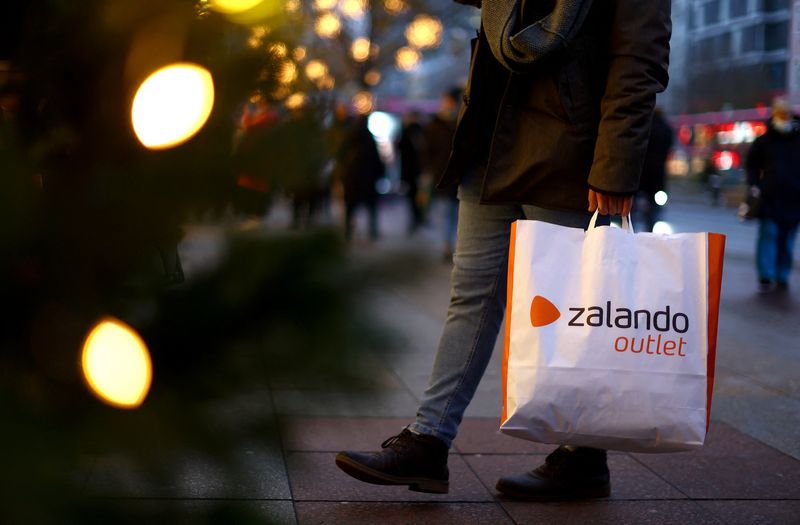 Zalando beats first-quarter sales forecast despite ’cautious’ consumers