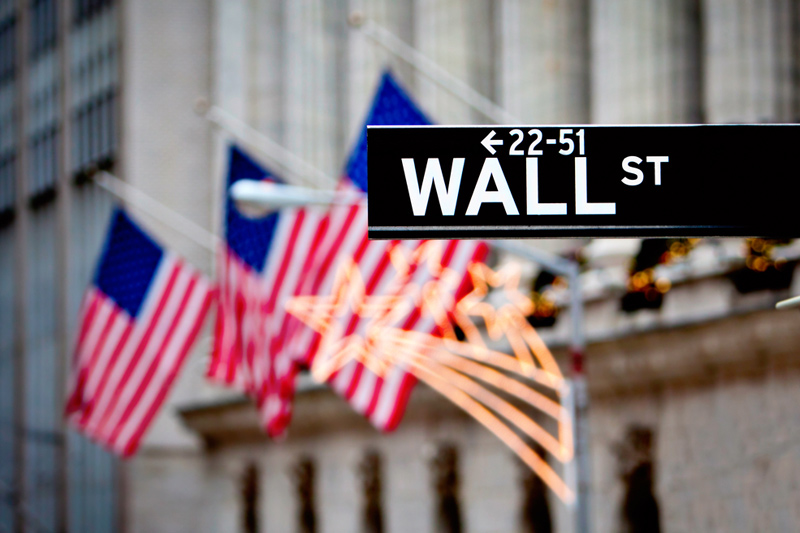S&P 500 climbs as cooling inflation keeps trade-driven optimism intact
