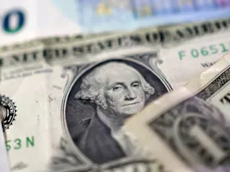 Fund managers most underweight on US dollar since 2006, BofA says
