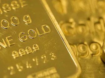 Gold Drops as Traders Reassess Need for Havens After Trade Truce