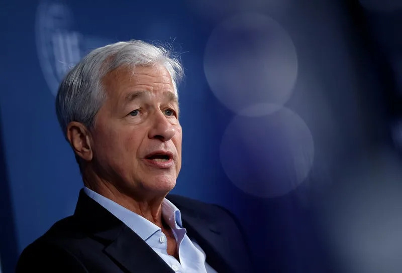Jamie Dimon isn't ruling out a recession yet