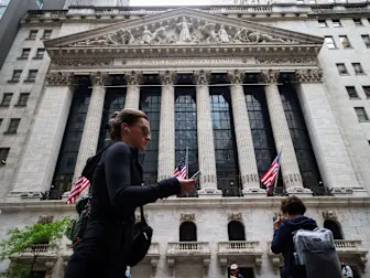 Wall Street Strategists React to Moody’s US Credit Rating Cut