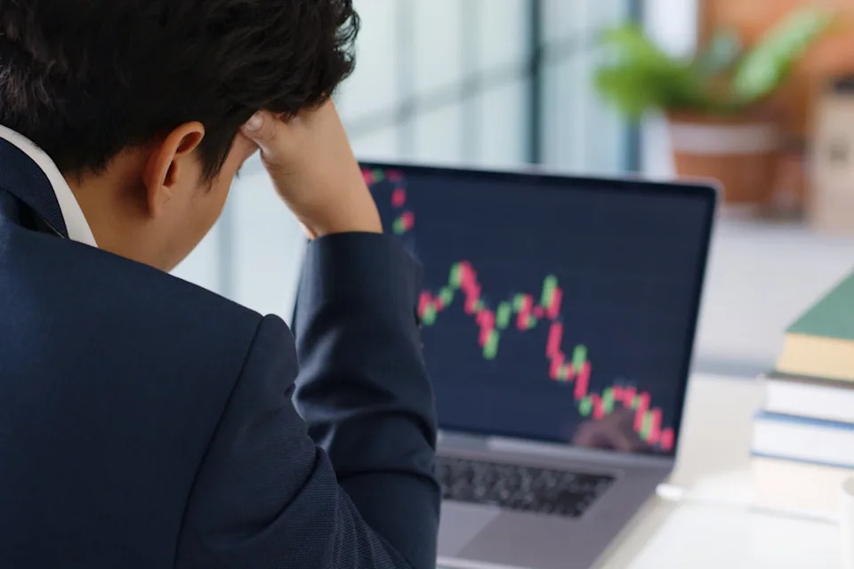 Why Altcoins Were Flopping on Friday