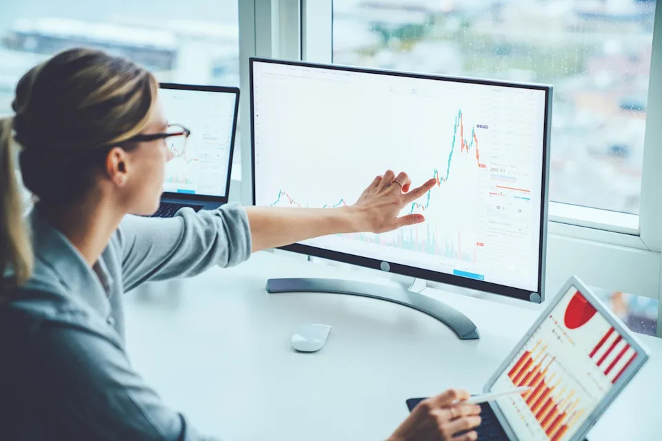 2 Top High-Yield Dividend Stocks You Can Confidently Buy and Hold Until at Least 2030