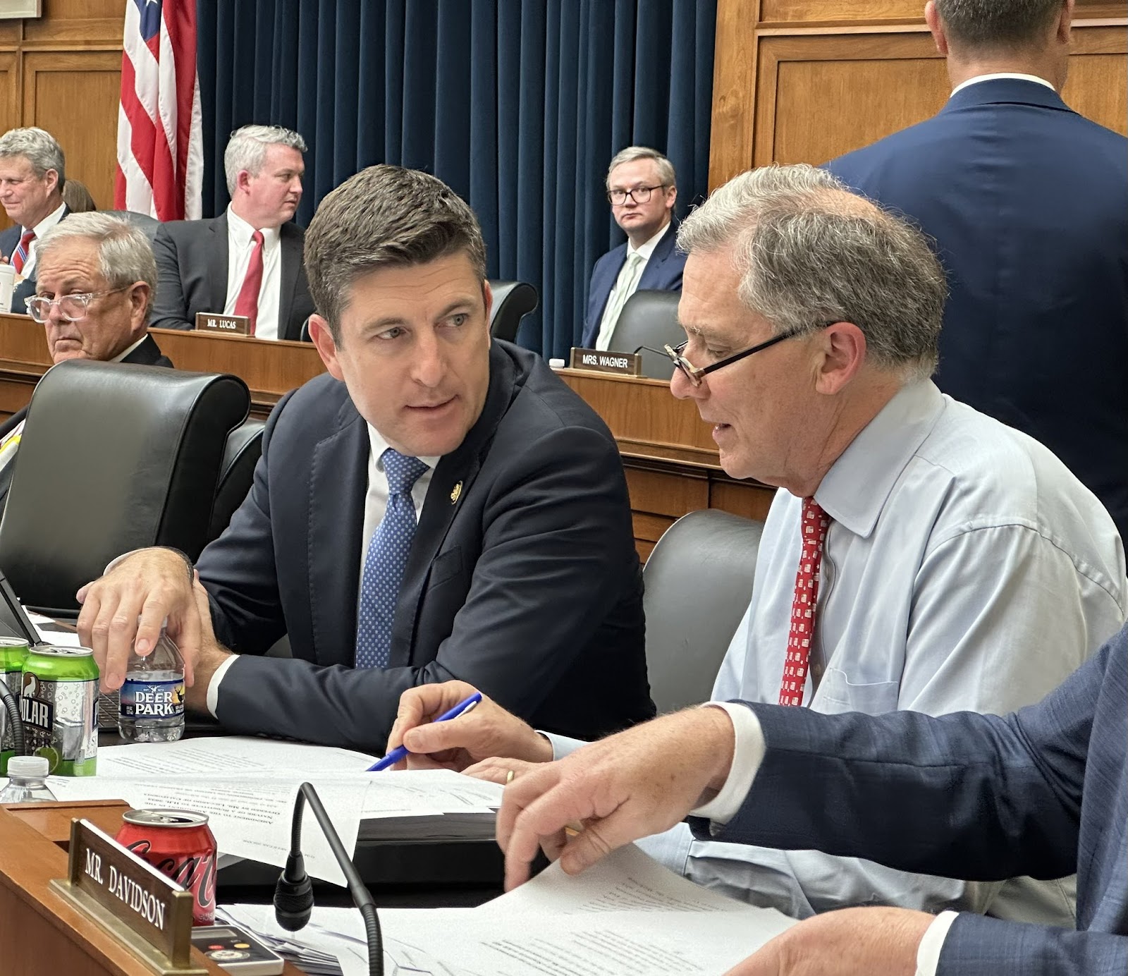 US House Financial Services Committee advances crypto CLARITY Act