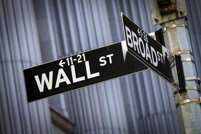US stock futures dip after Trump slaps 30% tariffs on Mexico, EU; CPI awaited